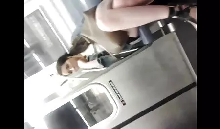 63 세의 여성,숨겨진 우크라이나어 포르노에서 속옷 카메라