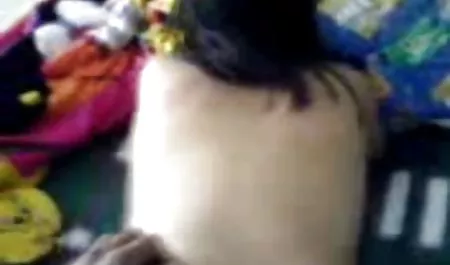 성능과 소프트 에로틱한 온라인 개 공용 성별