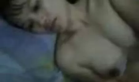 킹 알몸 아름다운 소녀노